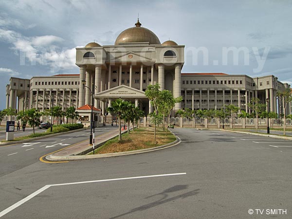 MALAYSIA CENTRAL: Directions: Kuala Lumpur Court Complex with Location Map