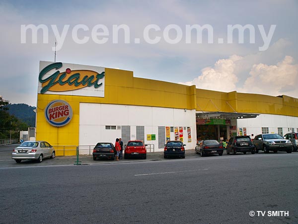 Picture Of Giant, Bukit Antarabangsa